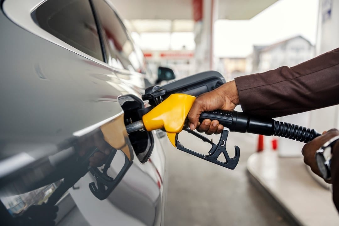 Gasolina, combustível, abastecendo