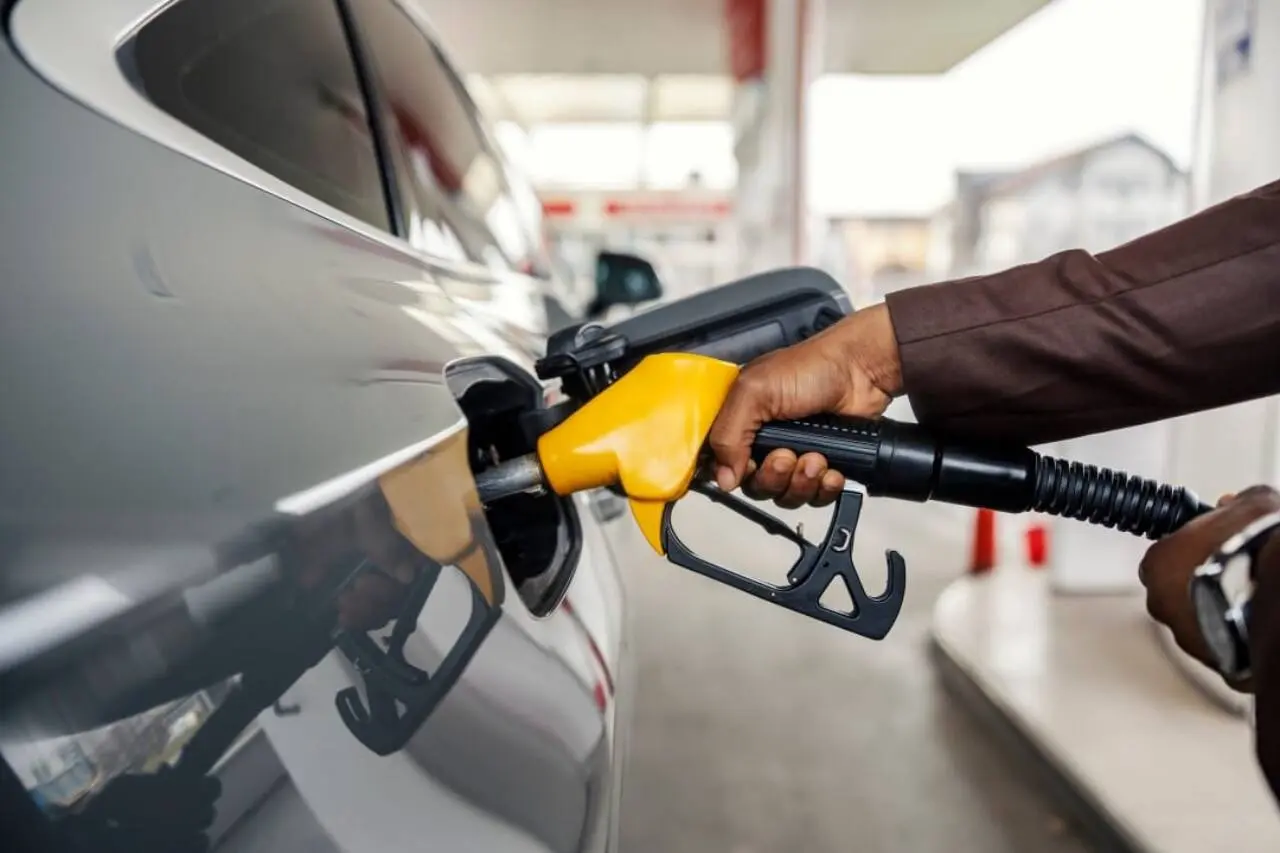 Gasolina, combustível, abastecendo