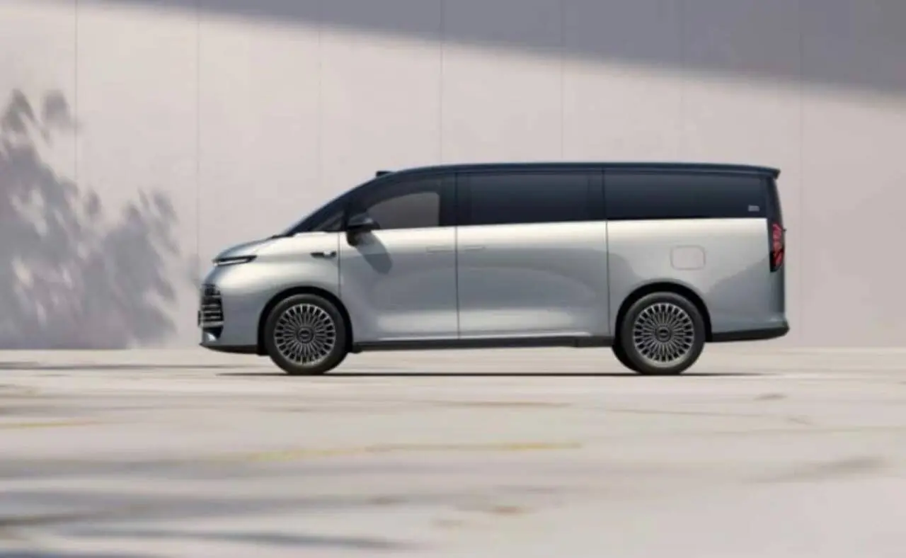 Geely Galaxy V900