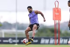 Tricolor carioca garante reforço de peso com a chegada de Hulk após rescisão em Minas Gerais