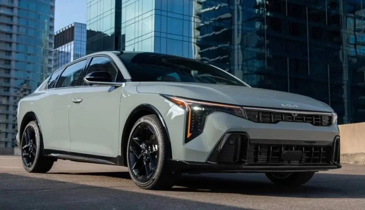 Kia K4 LXS
