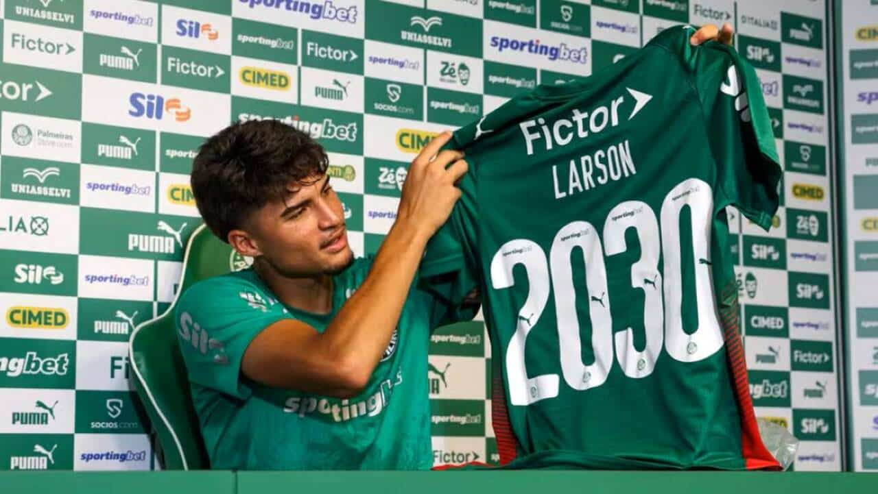 Palmeiras concretiza compra de Larson do Goiás e firma vínculo longo com jovem promessa até 2030