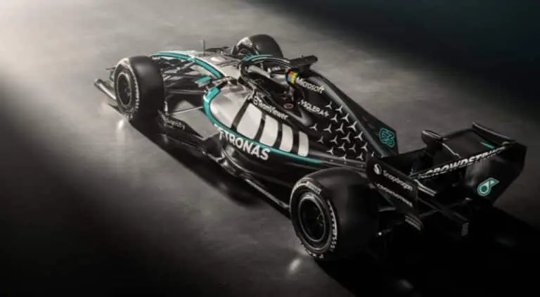 Mercedes W17