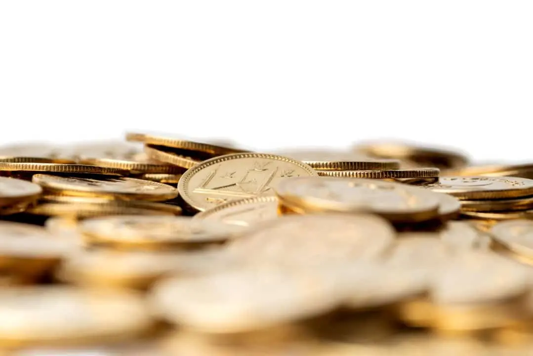 Moedas de ouro da moeda paquistanesa