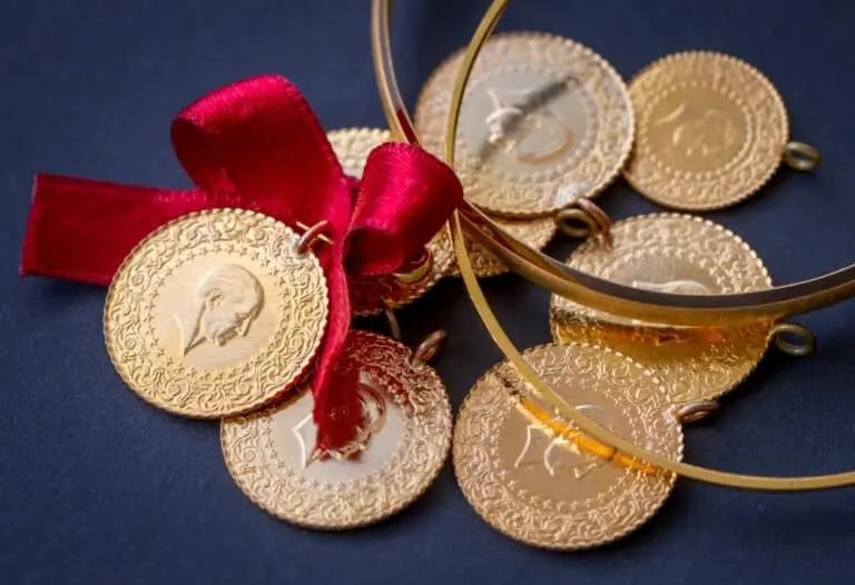 Moedas de ouro turcas tradicionais