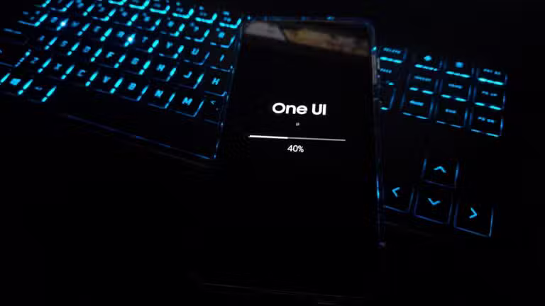 One UI, teclado, celular