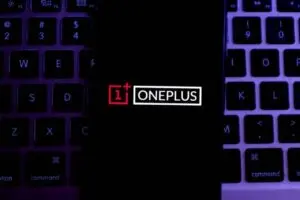 تستعد الشركة المصنعة OnePlus لإطلاق جهاز محمول متميز مزود بشريحة Snapdragon 8 Elite