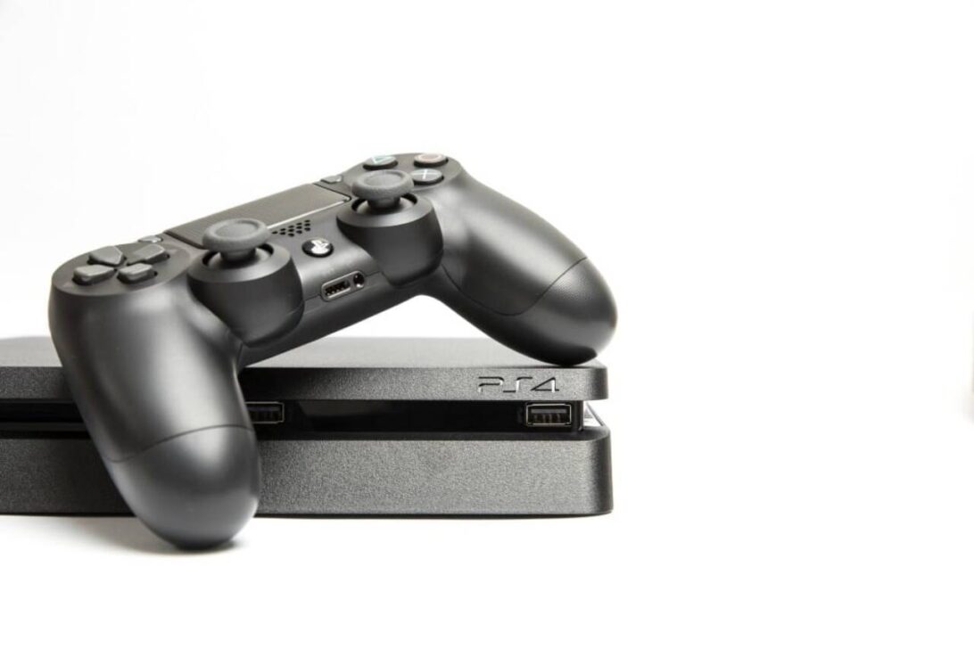 PS4