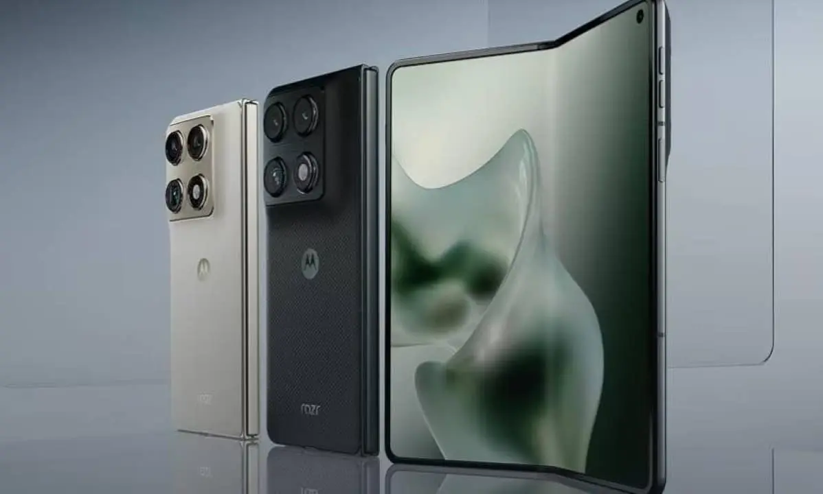 Razr Fold