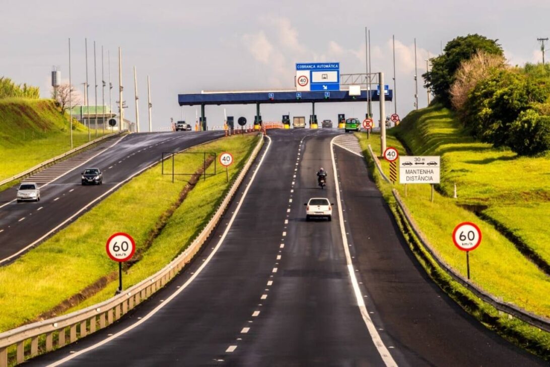 Rodovia, pedágio