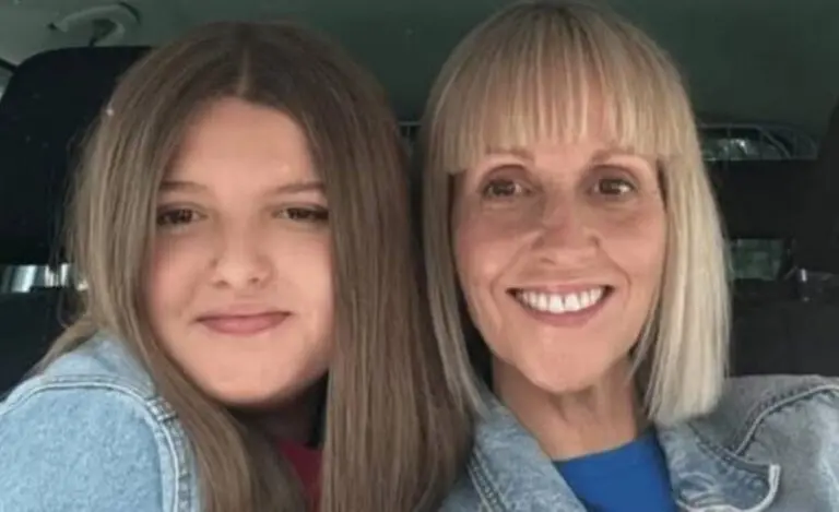 Sarah Keeling e Grace Keeling