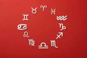 Horóscopo da sorte: confira os números da sorte de cada signo para apostar