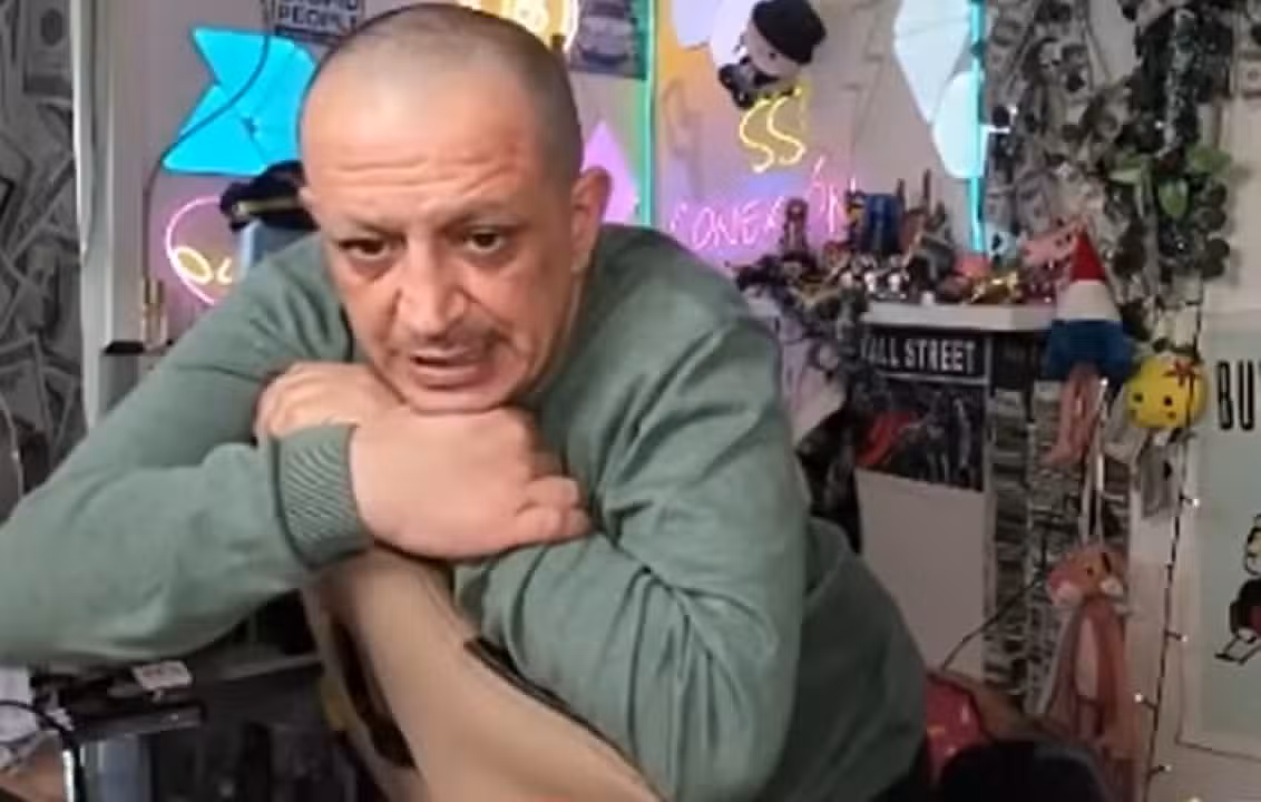 Streamer Simón Pérez