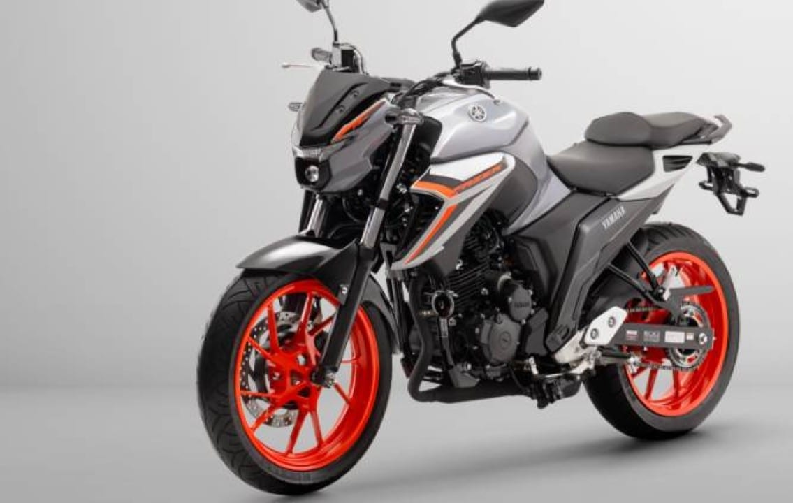 Yamaha Fazer FZ25 Connected -