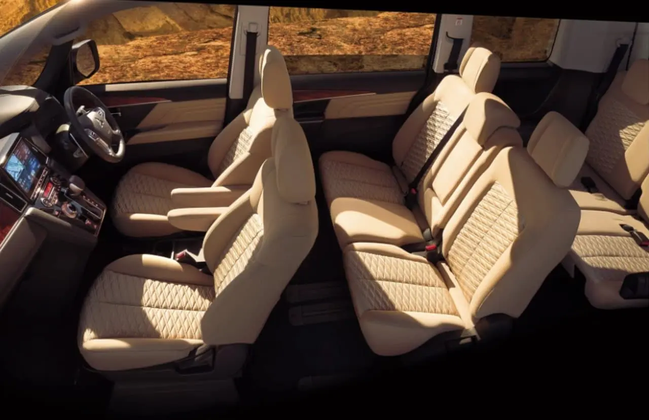 Delica D:5 interior - Divulgação/ Mitsubishi