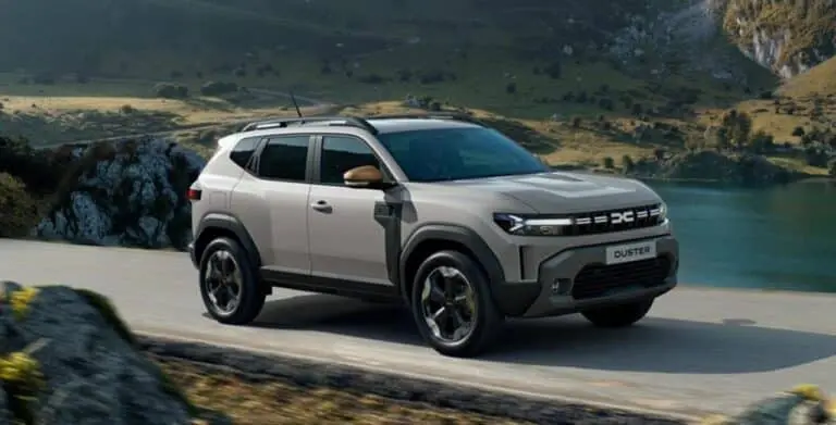 Duster Hybrid-G 150 4x4 - Divulgação/ Dacia