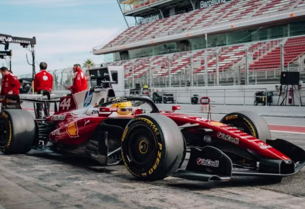 Hamilton - X.com/ Scuderia Ferrari HP