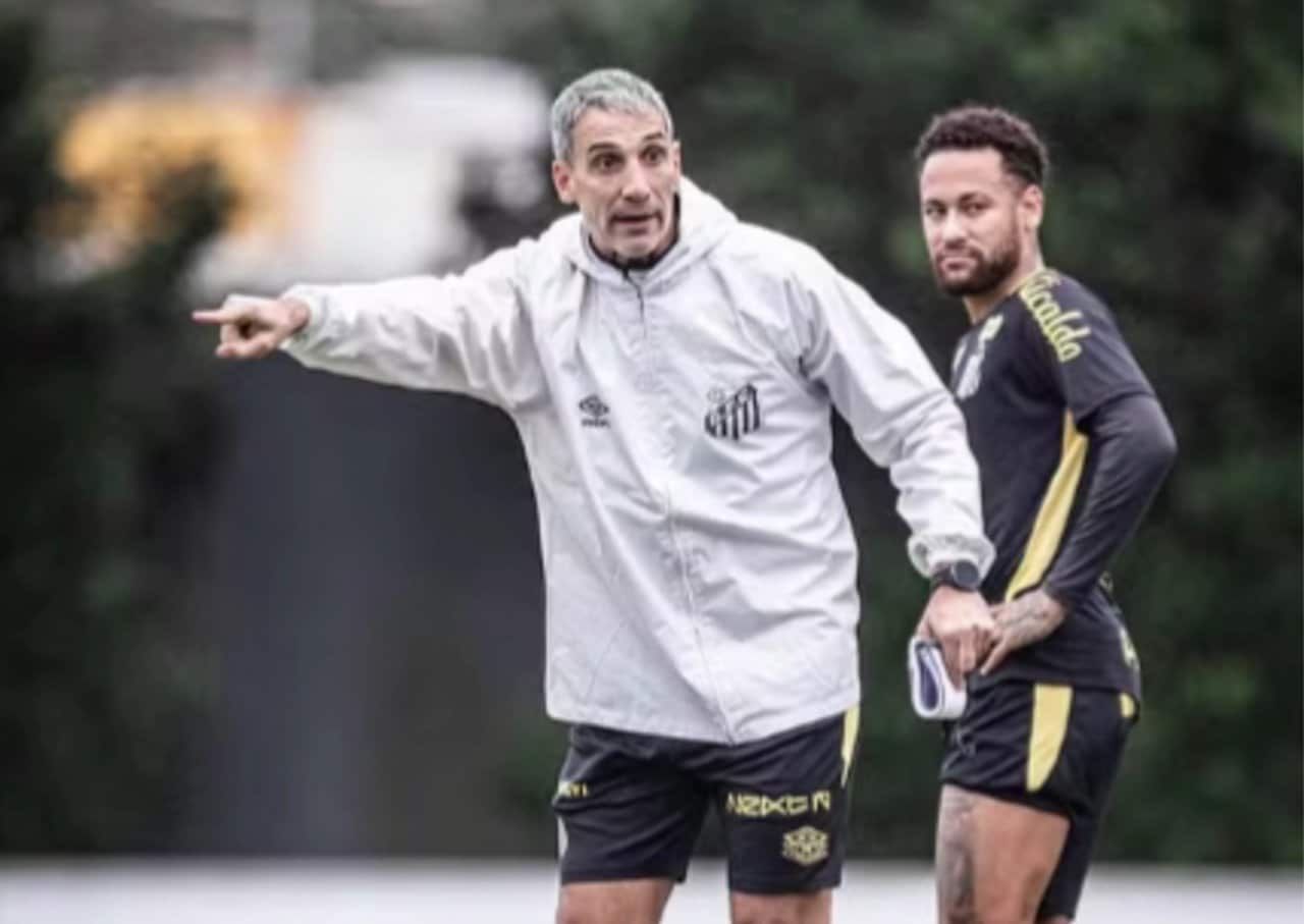 Juan Pablo Vojvoda e Neymar - Raul Baretta/ Santos FC