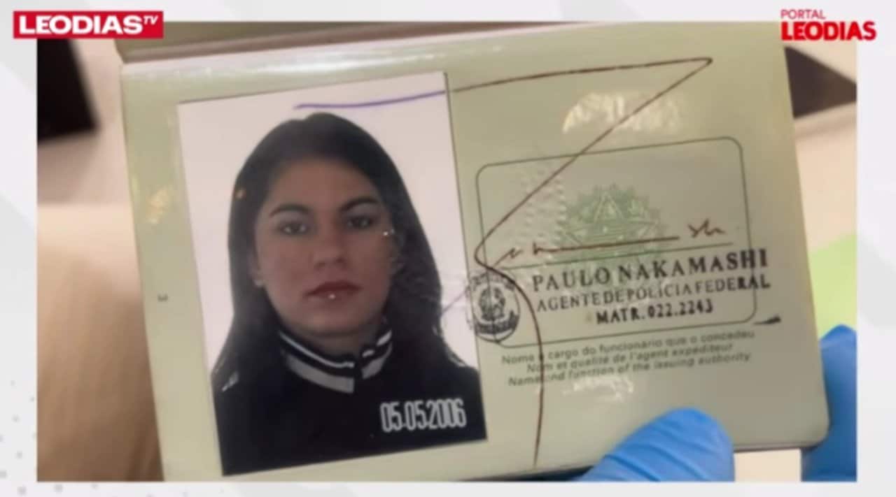 Passaporte eliza - LeoDias