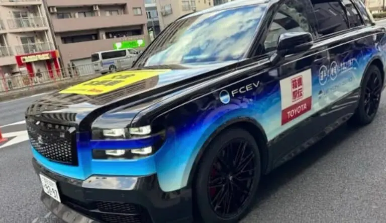 SUV Century - Divulgação