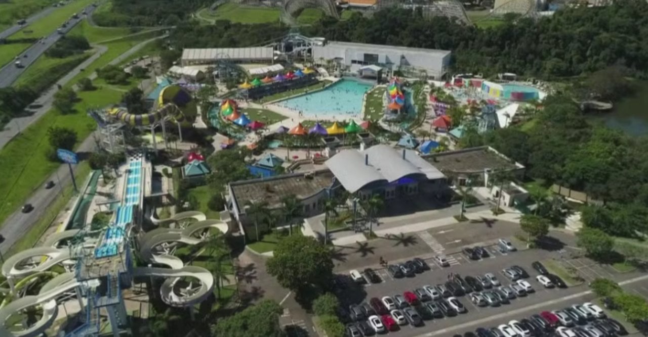 wet n wild parque aquático - Reprodução/TV Tem