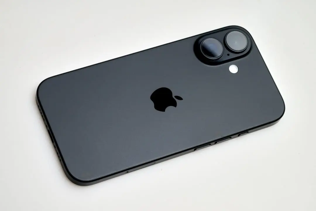 アップル、iPhone