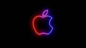 تصمم Apple هاتف iPhone 18 Pro بعدسة متغيرة وتطور أول هاتف خلوي قابل للطي لعام 2026