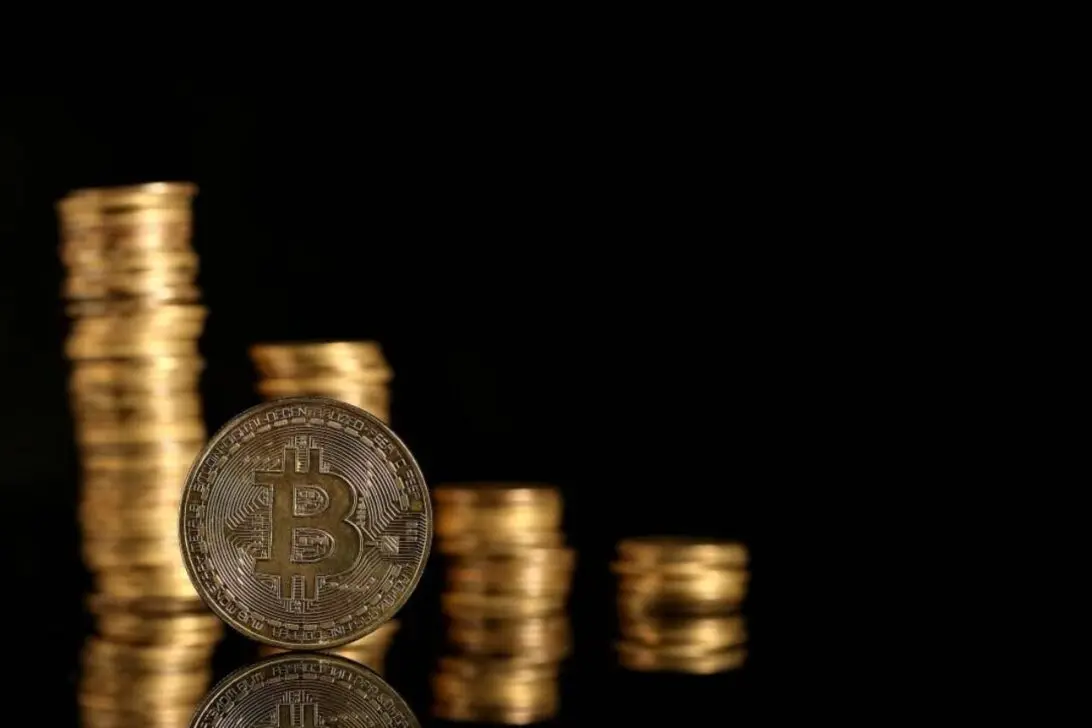 フィデリティFBTC、自己保管で134億ドルのビットコインを蓄積