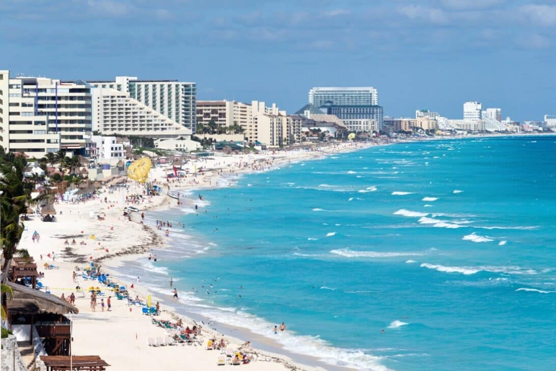 Cancun - photopixel/shutterstock.com