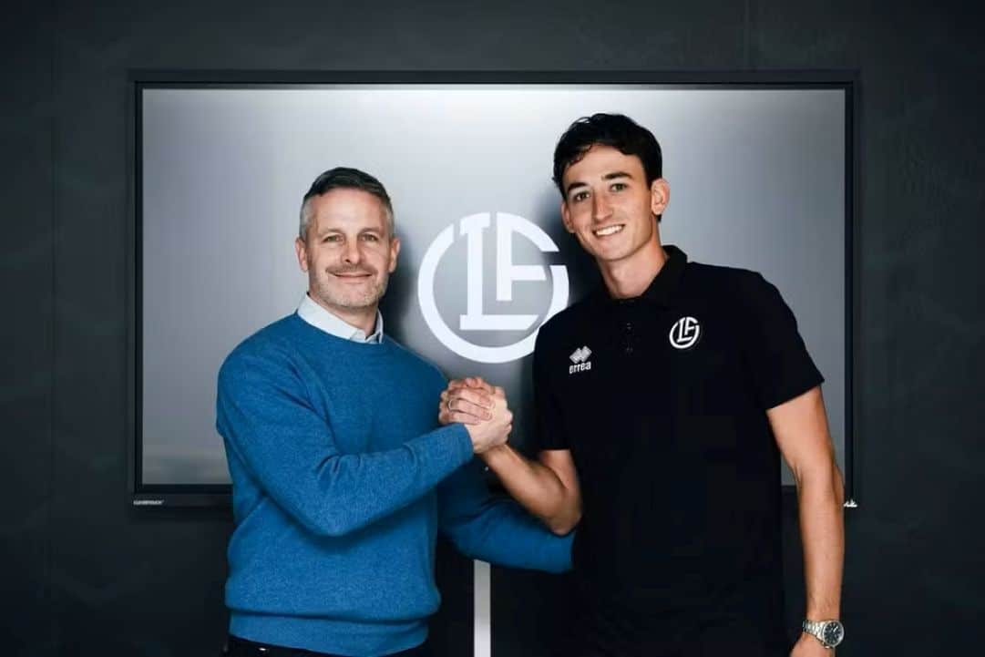 Carbone, ex-Flamengo, assinou com o Lugano