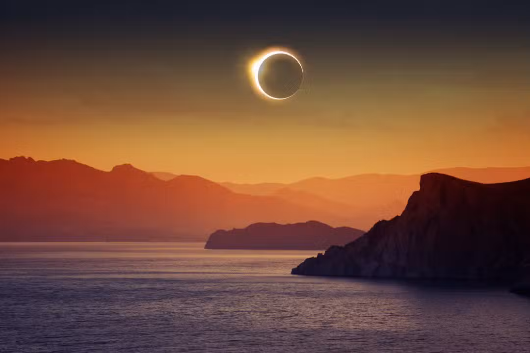Eclipse solar total