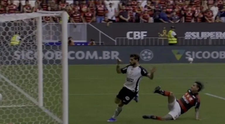 Gol yuri alberto