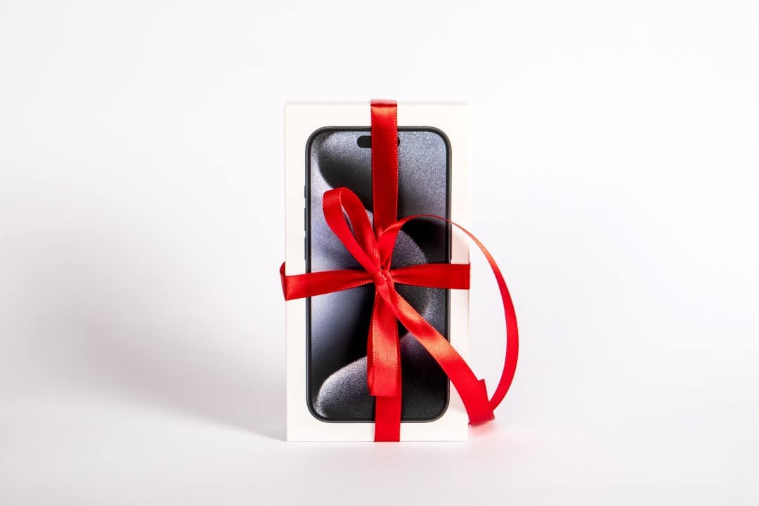 Iphone, caixa, fita de presente