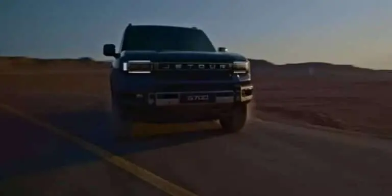 Jetour G700