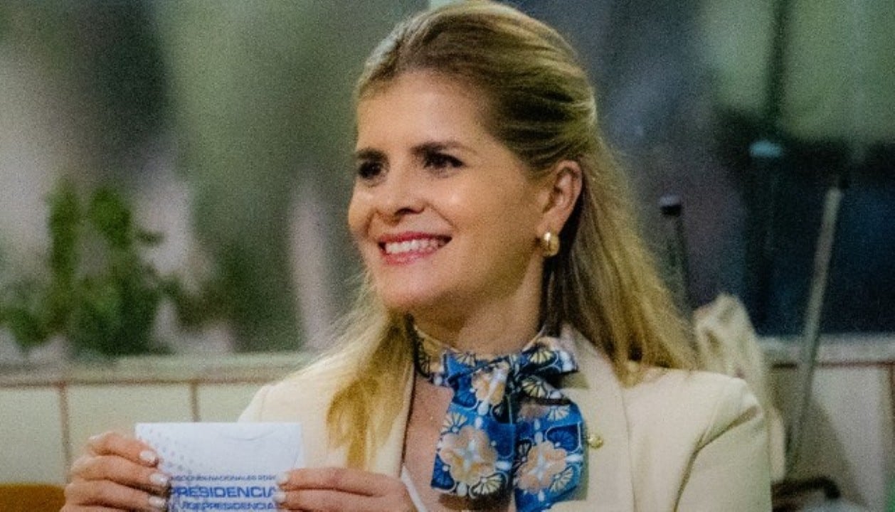 Laura Fernández