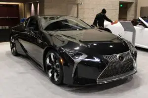 レクサスのLCラインとRCラインの融合により、次期スープラをベースにした新しいハイブリッドクーペが誕生