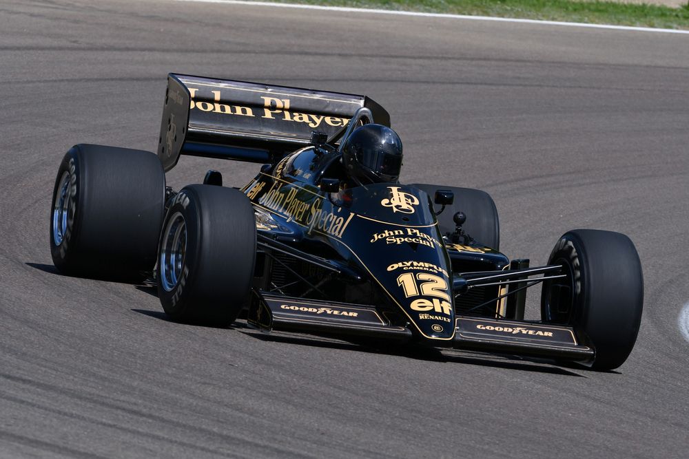 Lotus 98T