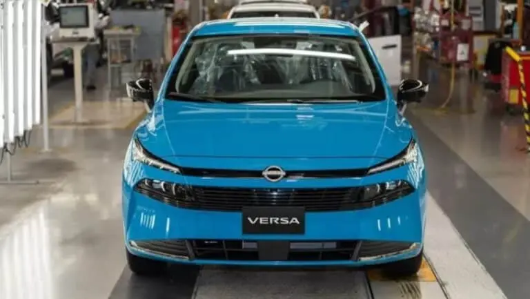 Nissan Versa