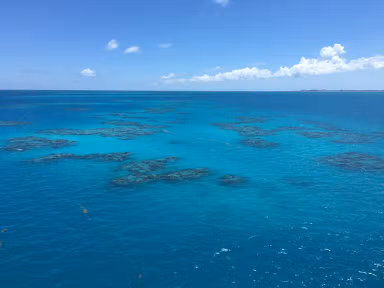 Oceano Atlântico perto das Bermudas