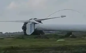 Demolição de turbina eólica com tratores por agricultor na Alemanha motiva investigação das autoridades