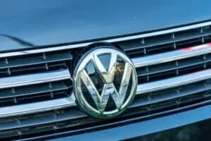 Volkswagen rappelle plus de 150 000 véhicules en raison d’une défaillance du frein de stationnement