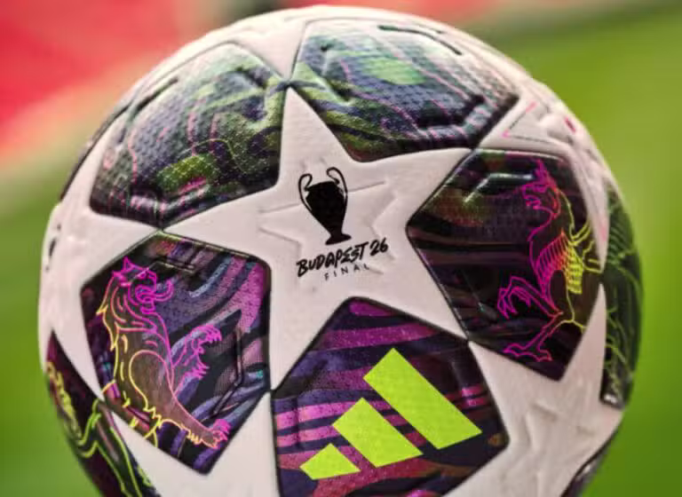 Bola oficial da final da Champions League 2026 - X.com/ UEFA