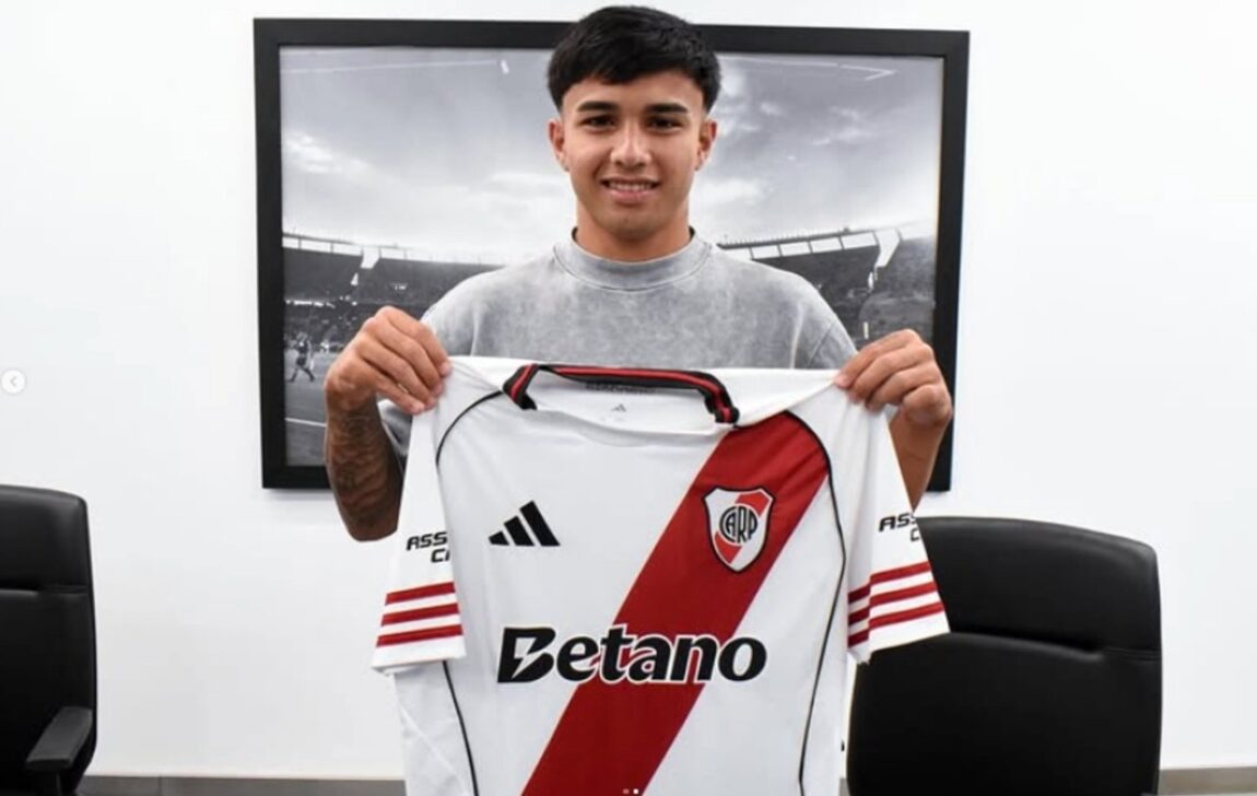 Felipe Esquivel - @16.esquivel