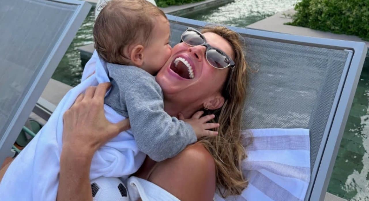Gisele Bündchen com seu filho caçula - @gisele