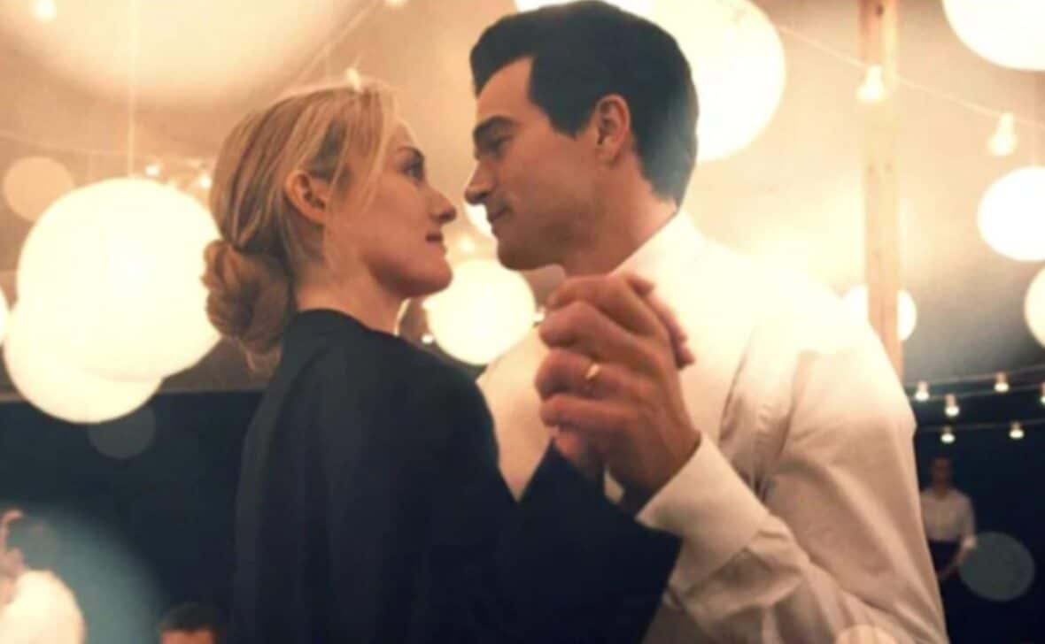 John F. Kennedy Jr. e Carolyn Bessette - reprodução
