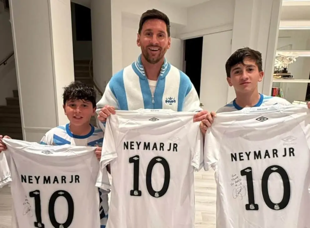 Messi - X.com/ Santos