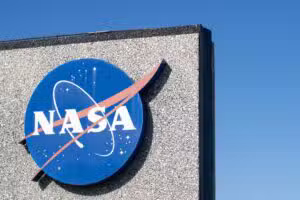 Un outil de la NASA transforme les paysages satellites en lettres de noms