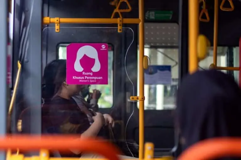 ônibus público