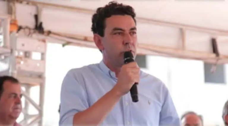 Thales Machado - @ThalesMachado