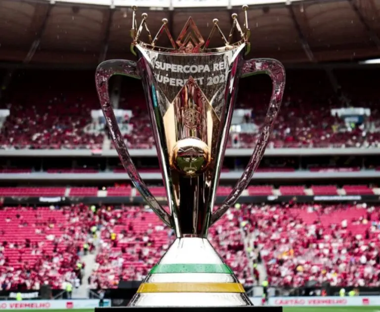 Troféu Supercopa - X.com/ Flamengo